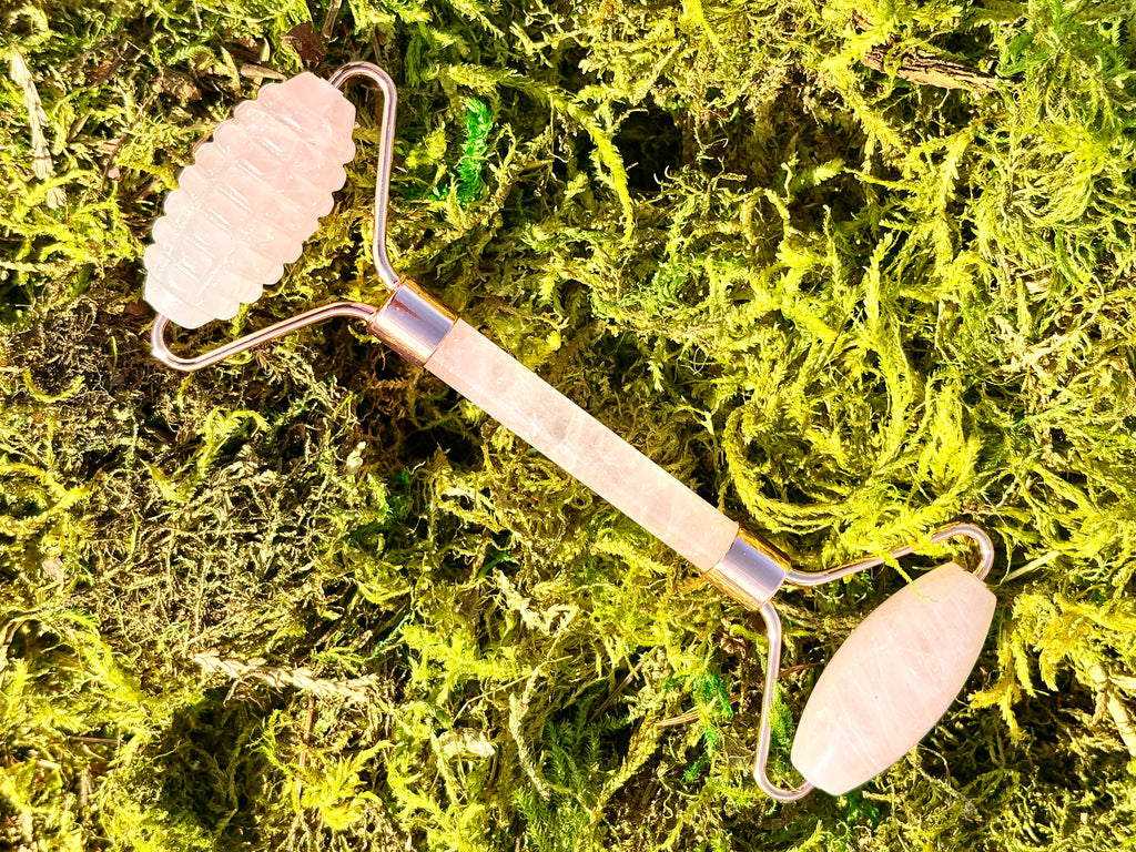 The Revitalizing Rose Quartz Facial Roller